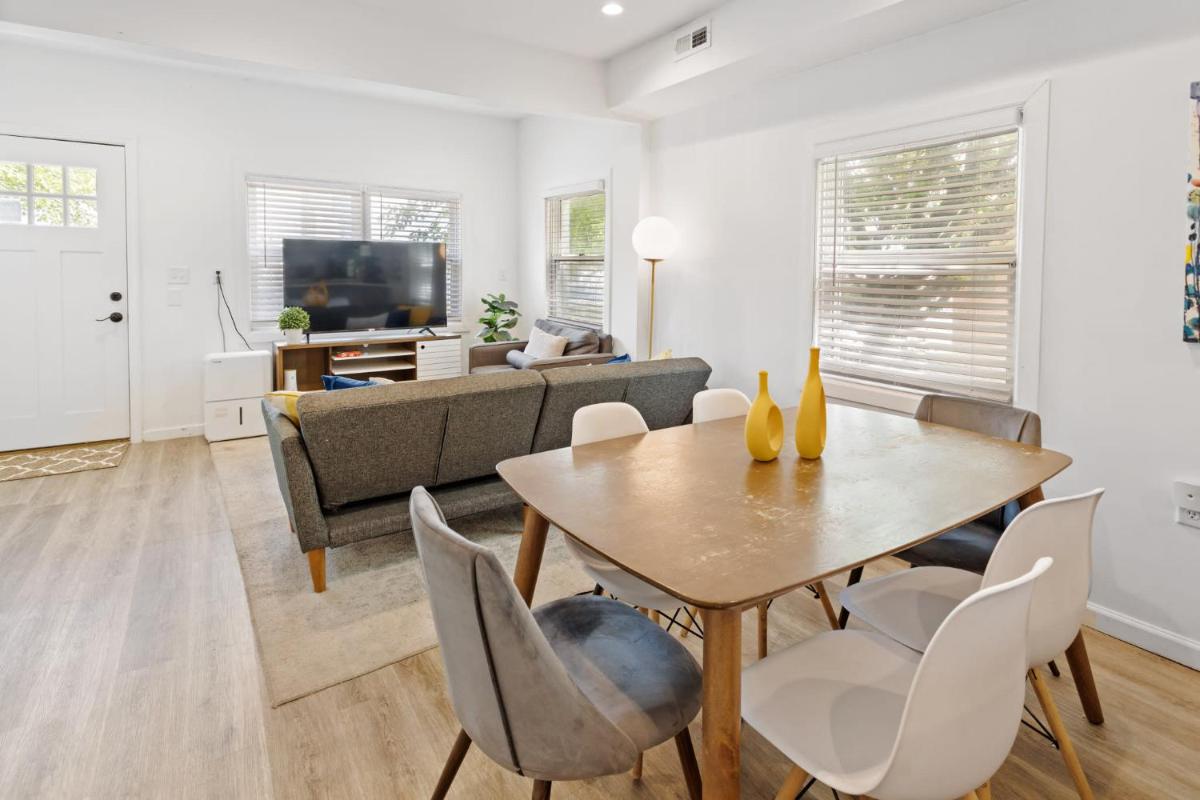 Renovated 4BR Atlantic City Beach House Water View - Housity