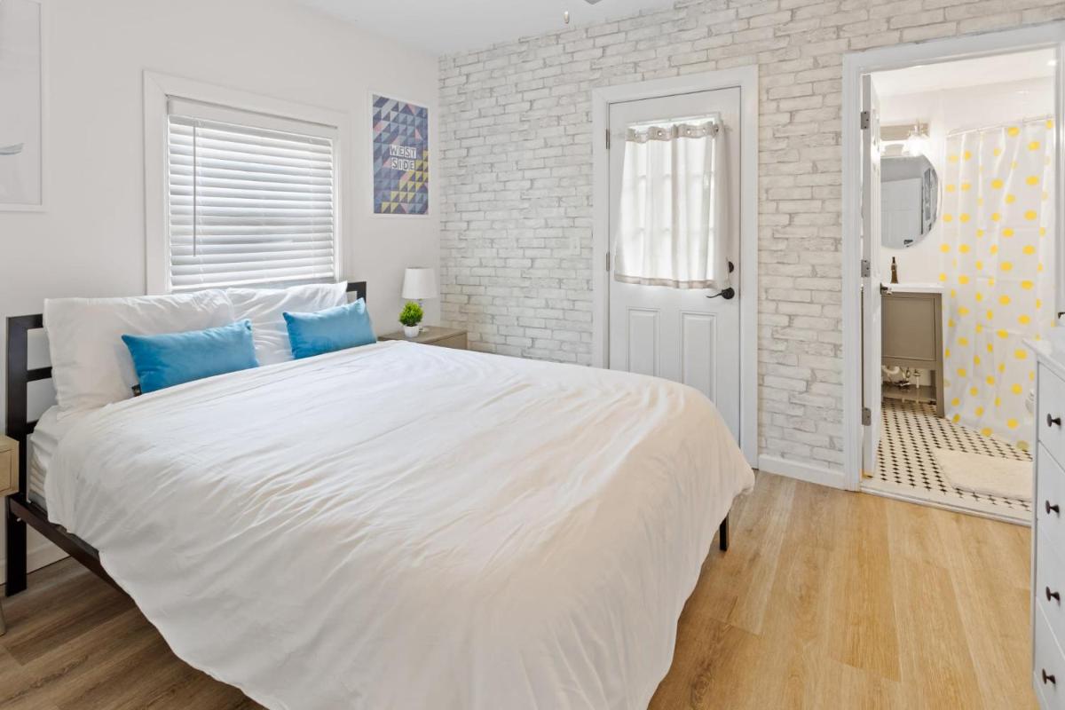 Renovated 4BR Atlantic City Beach House Water View - Housity