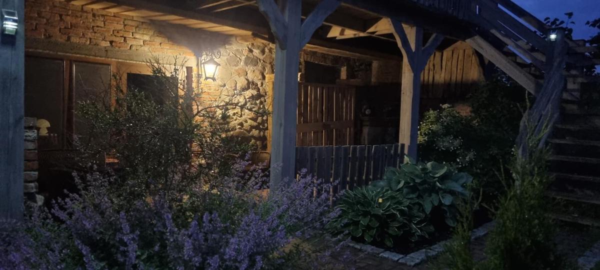 Agroturystyka Karczma nad Jarem Mierzejewo - Housity