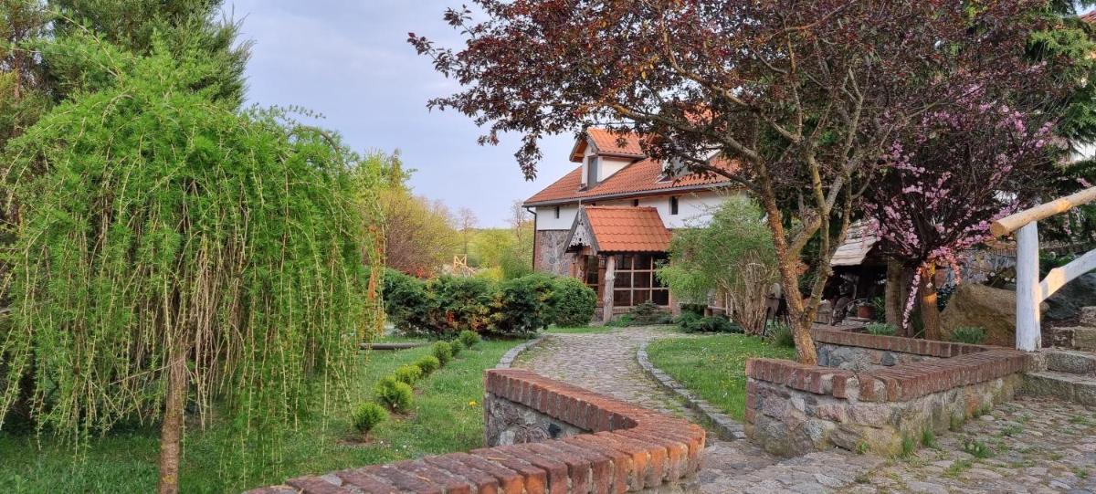Agroturystyka Karczma nad Jarem Mierzejewo - Housity