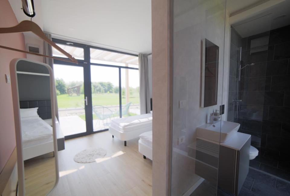 Bungalows Kingsland - Housity