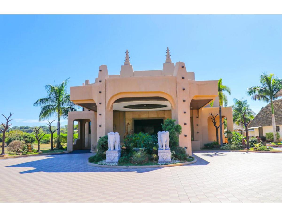 Safari Hotel and Villas powered by Cocotel - Housity