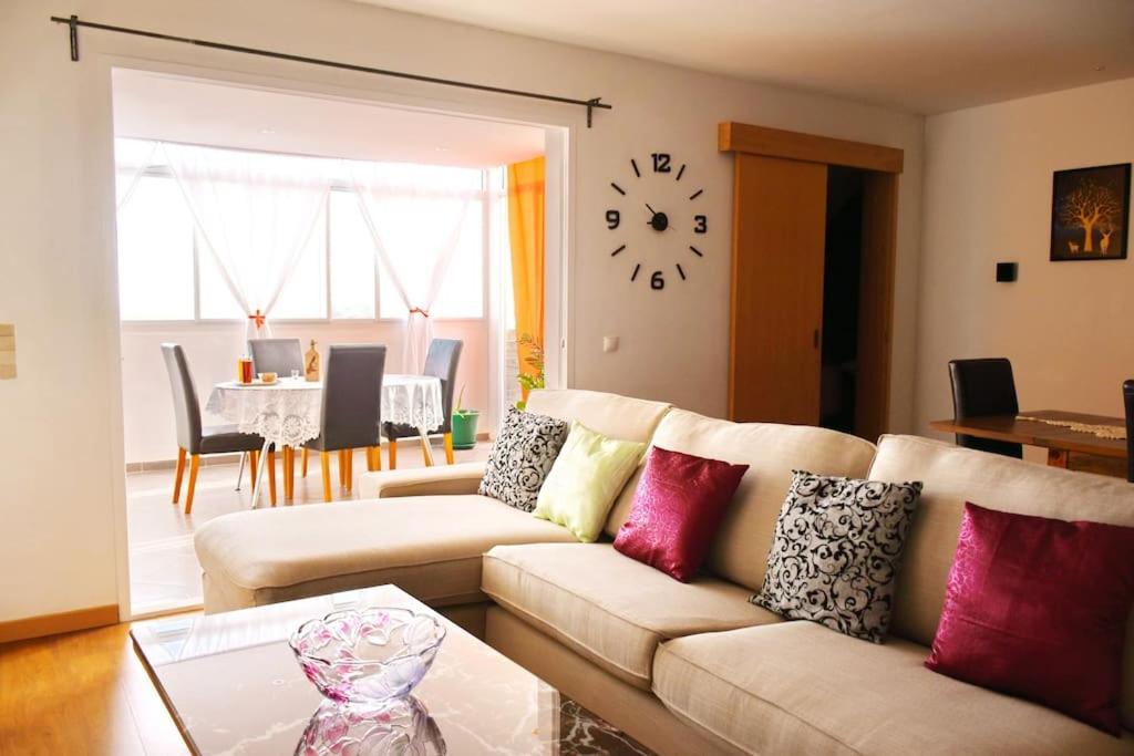 Suitetrails - Apartamento moderno com vista para o mar