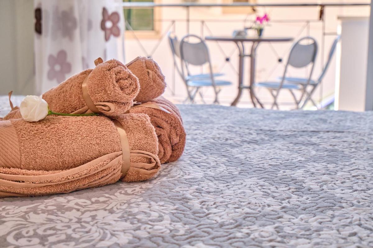 Agapi's House - Quiet Entire House in Alepou Corfu - Housity