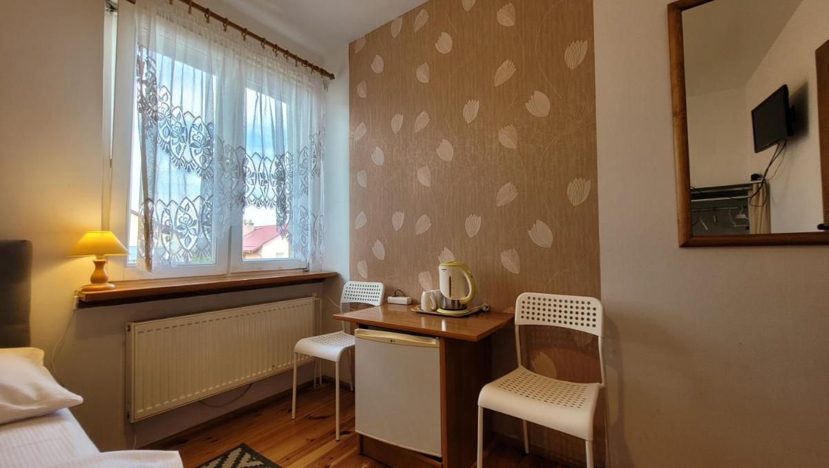 Pokoje Żabi Staw - Housity