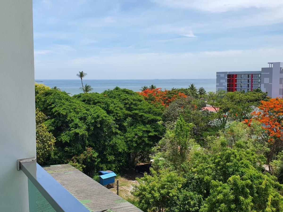 Top Flr Seaview & Rooftop Pool @Blu X - Housity