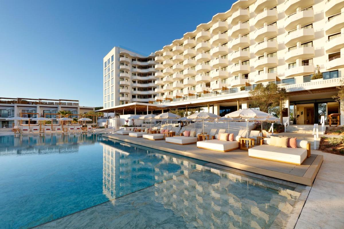 Piscina en o cerca de TRS Ibiza Hotel - Adults Only
