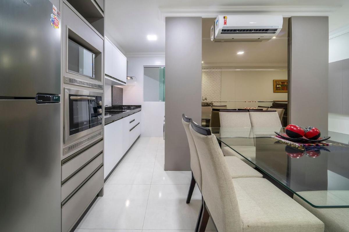 Suitetrails - Apartamento 2 quartos sendo 1 suíte 80 metros da praia