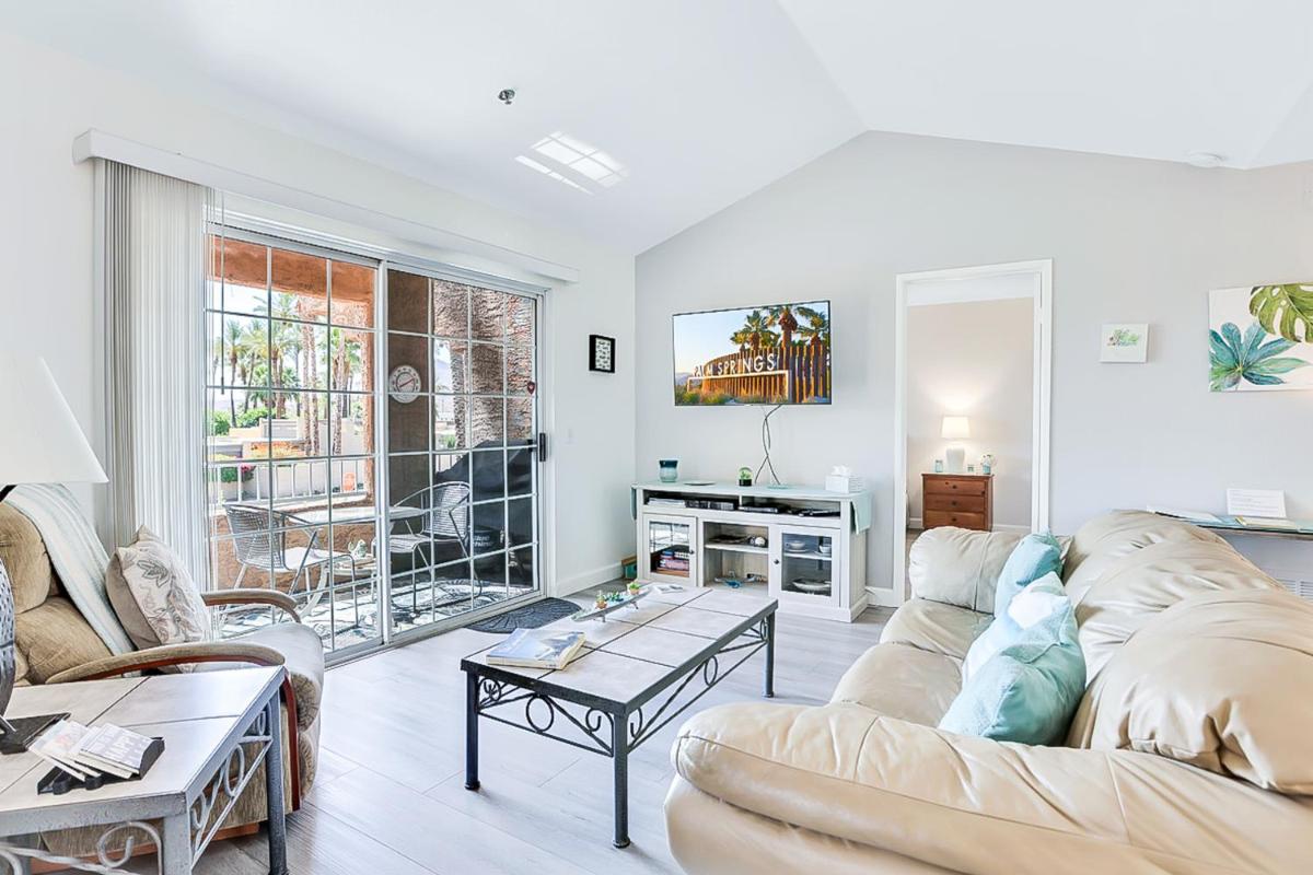 Esprit Vacation Condo - Housity