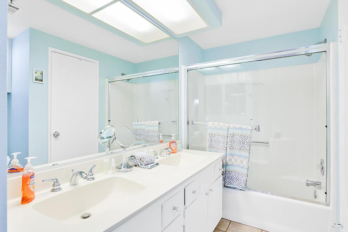 Esprit Vacation Condo - Housity