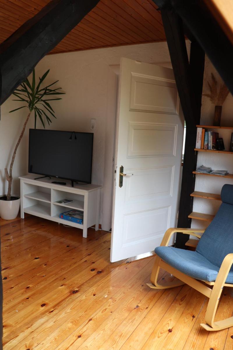 Ferienwohnung Kanalblick - Housity