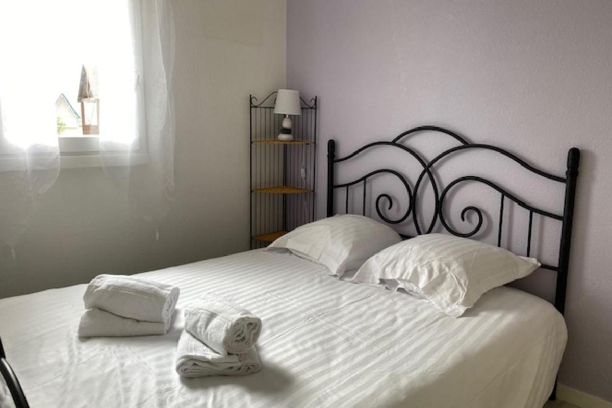 23m Peaceful With Balcony With Sea View ! - Housity