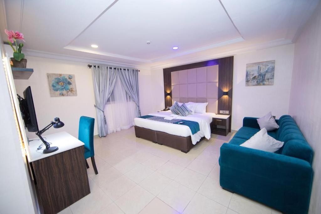 CLASS SUITES HOTELS & APARTMENTS - Abuja - Hizvo