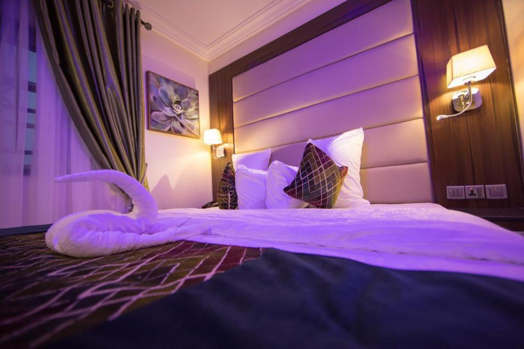 CLASS SUITES HOTELS & APARTMENTS - Abuja - Hizvo