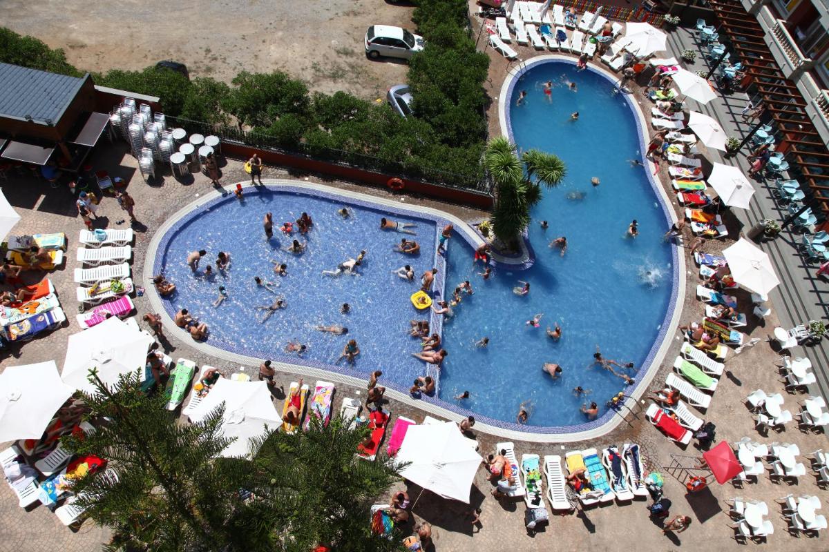 Piscina en o cerca de Hotel Acuazul