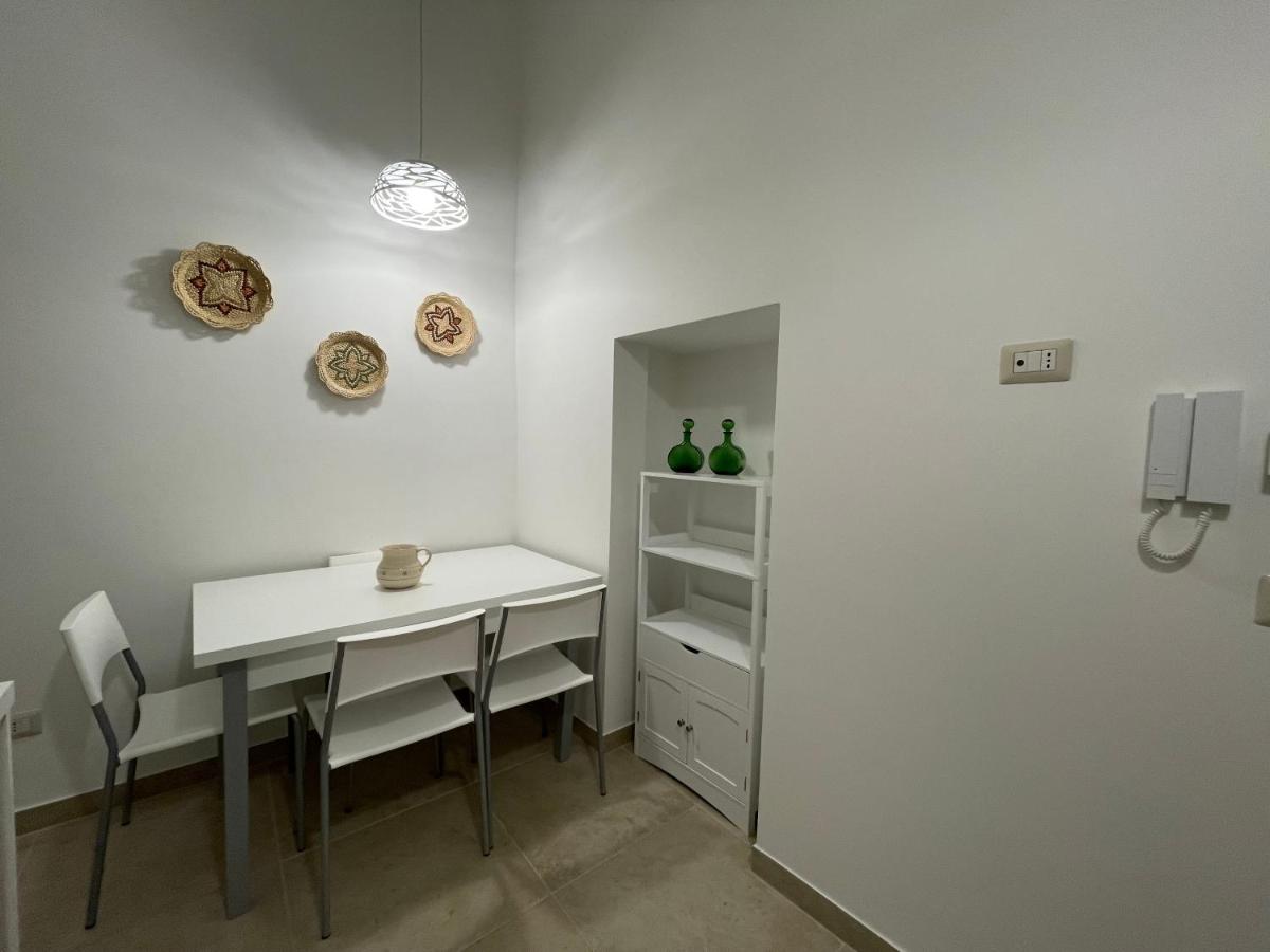 Calce Bianca - Housity