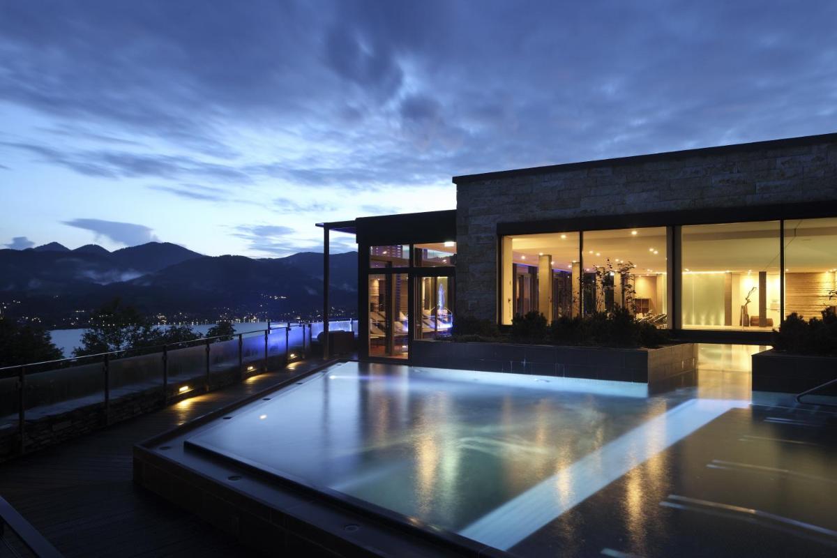 Der Swimmingpool an oder in der Nähe von Das Tegernsee