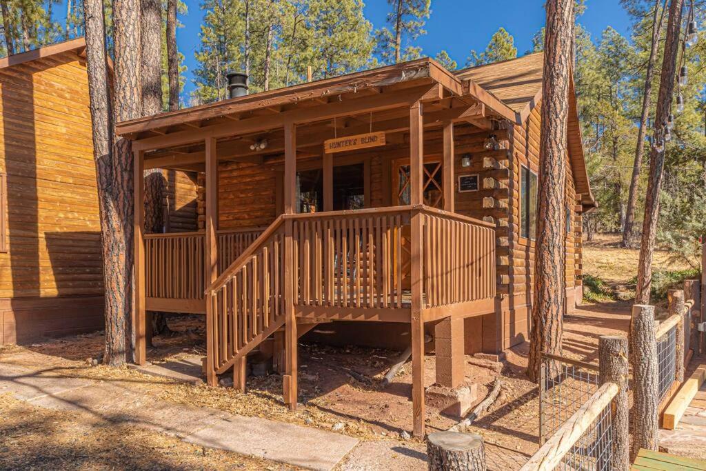 Forest Cabin 1 Hunters Blind - Housity