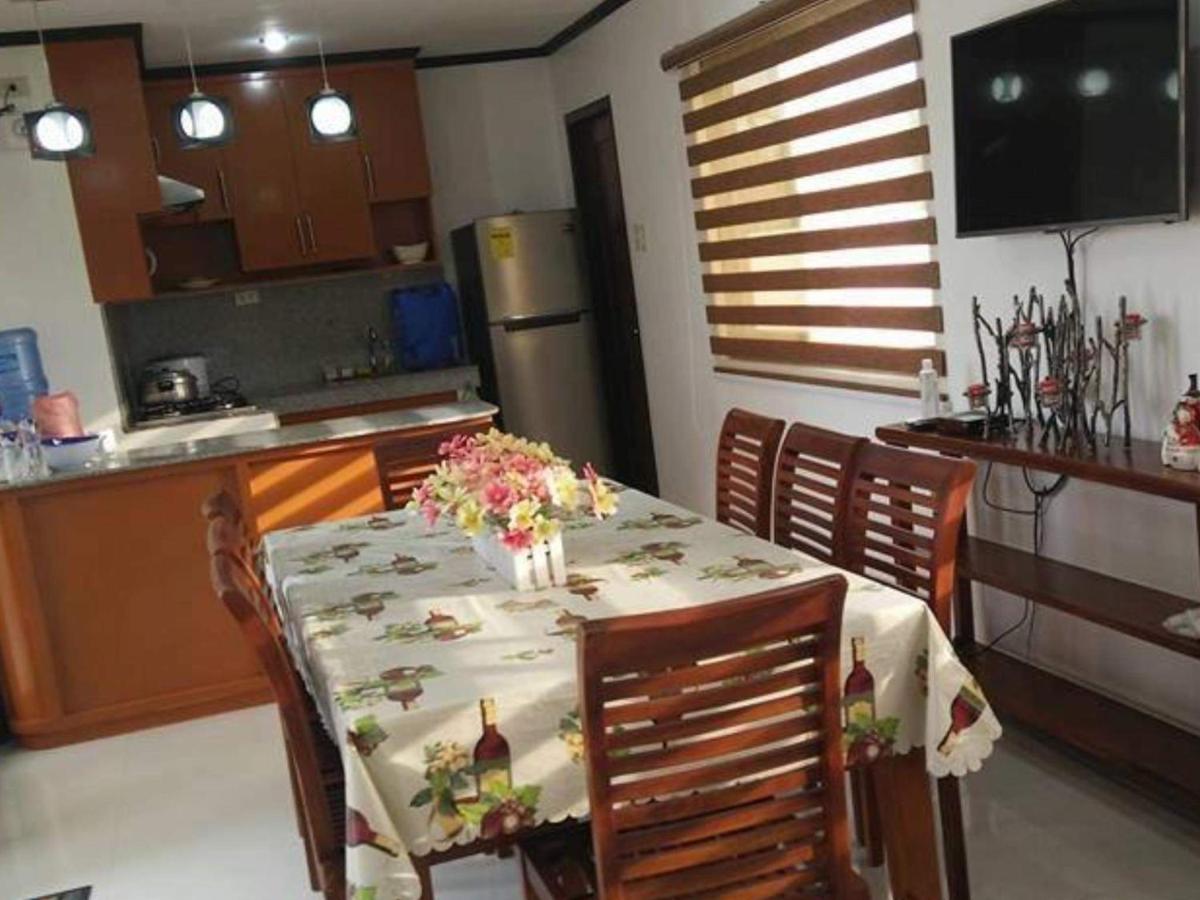 Beach House D Laiya Batangas - Housity