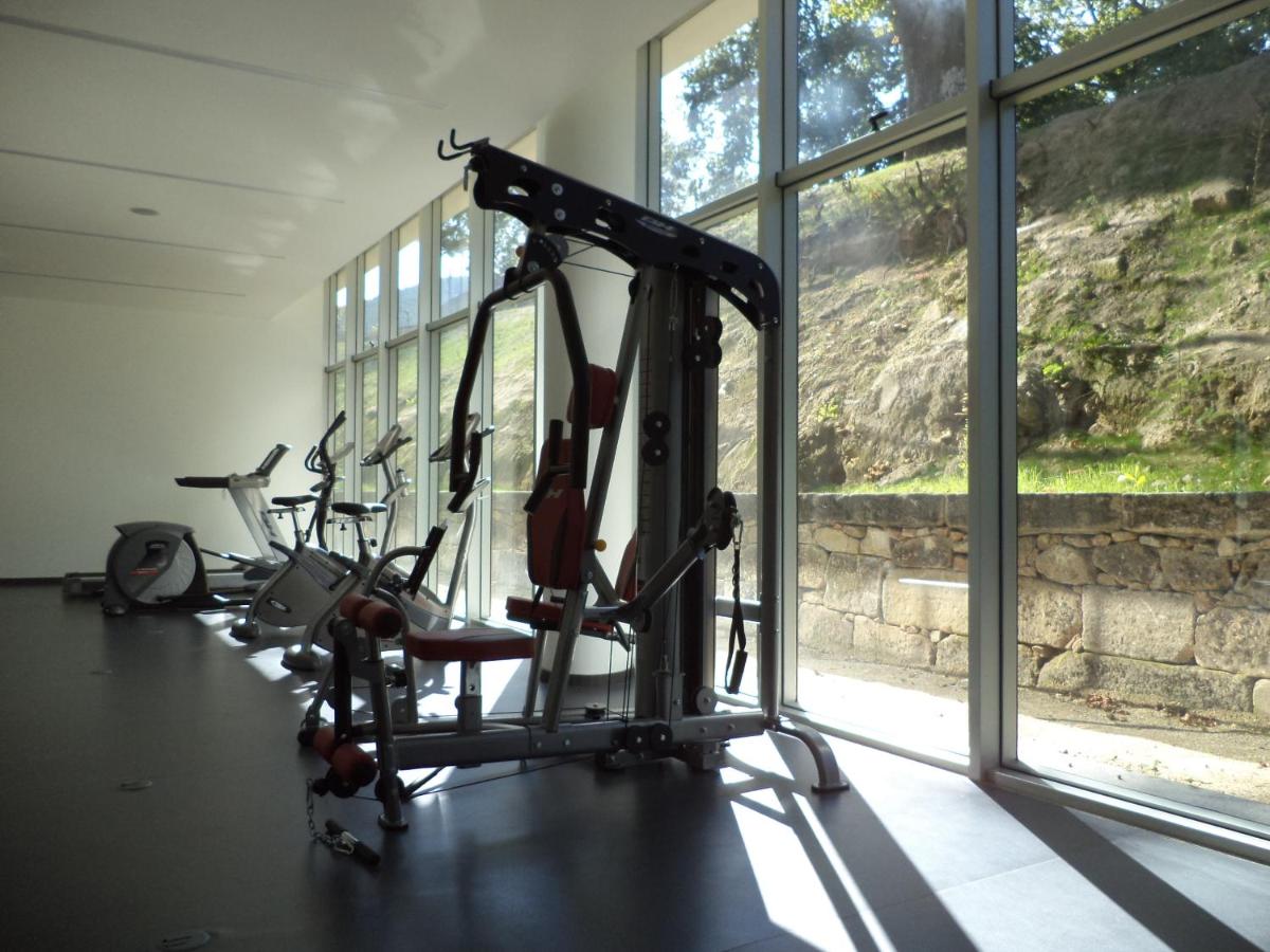 O centro de fitness e/ou as comodidades de fitness de Boticas Hotel Art & SPA