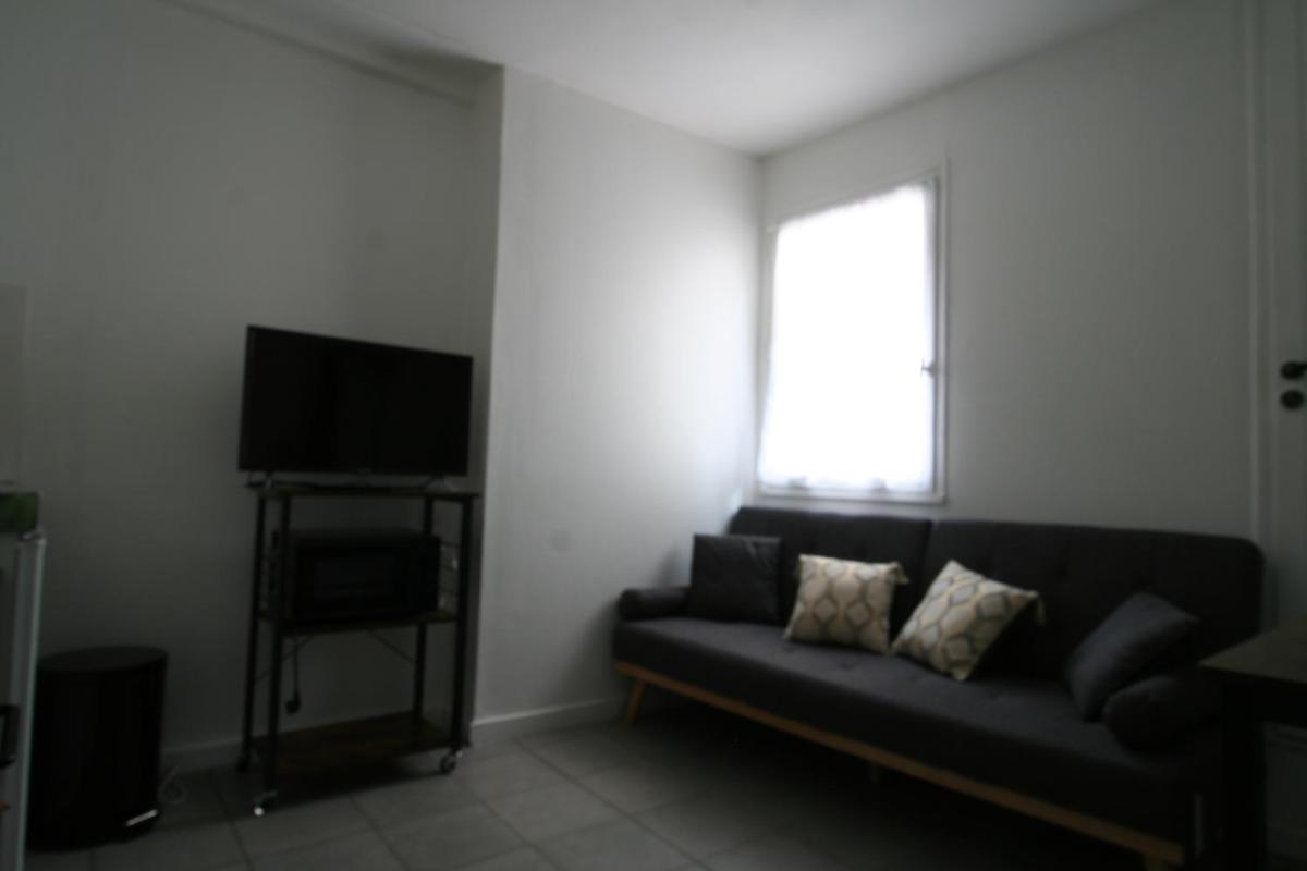 La Petite Terrasse - Housity