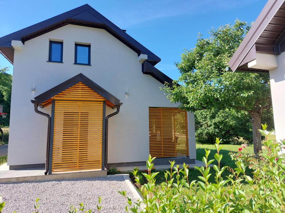 House For Rest VIN - Housity