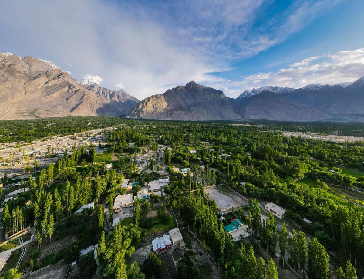 LOKAL x Skardu (City Center) - Housity