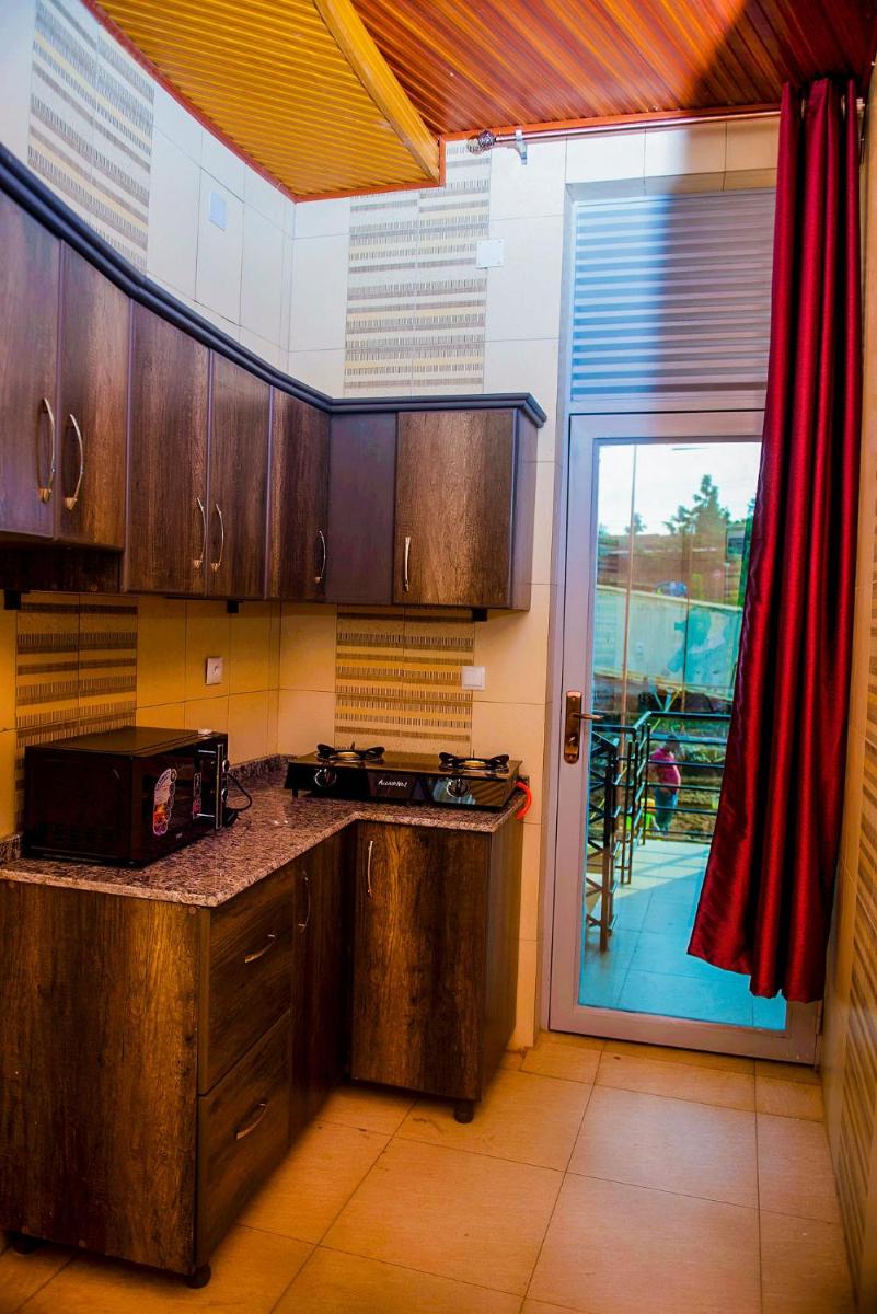 Apartment with Fantastic View of Kigali - Bedroom #1 - Housity