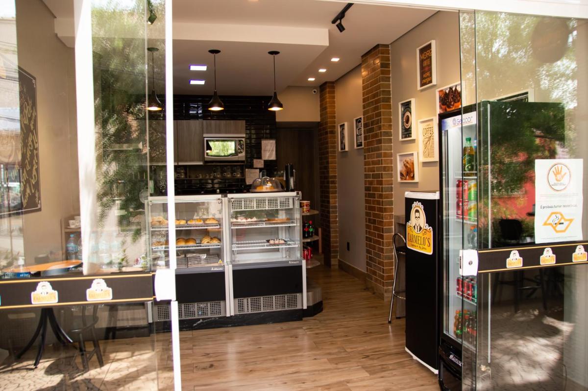 Apart Budapest - Conforto na melhor Rua de Águas de Lindóia - Housity