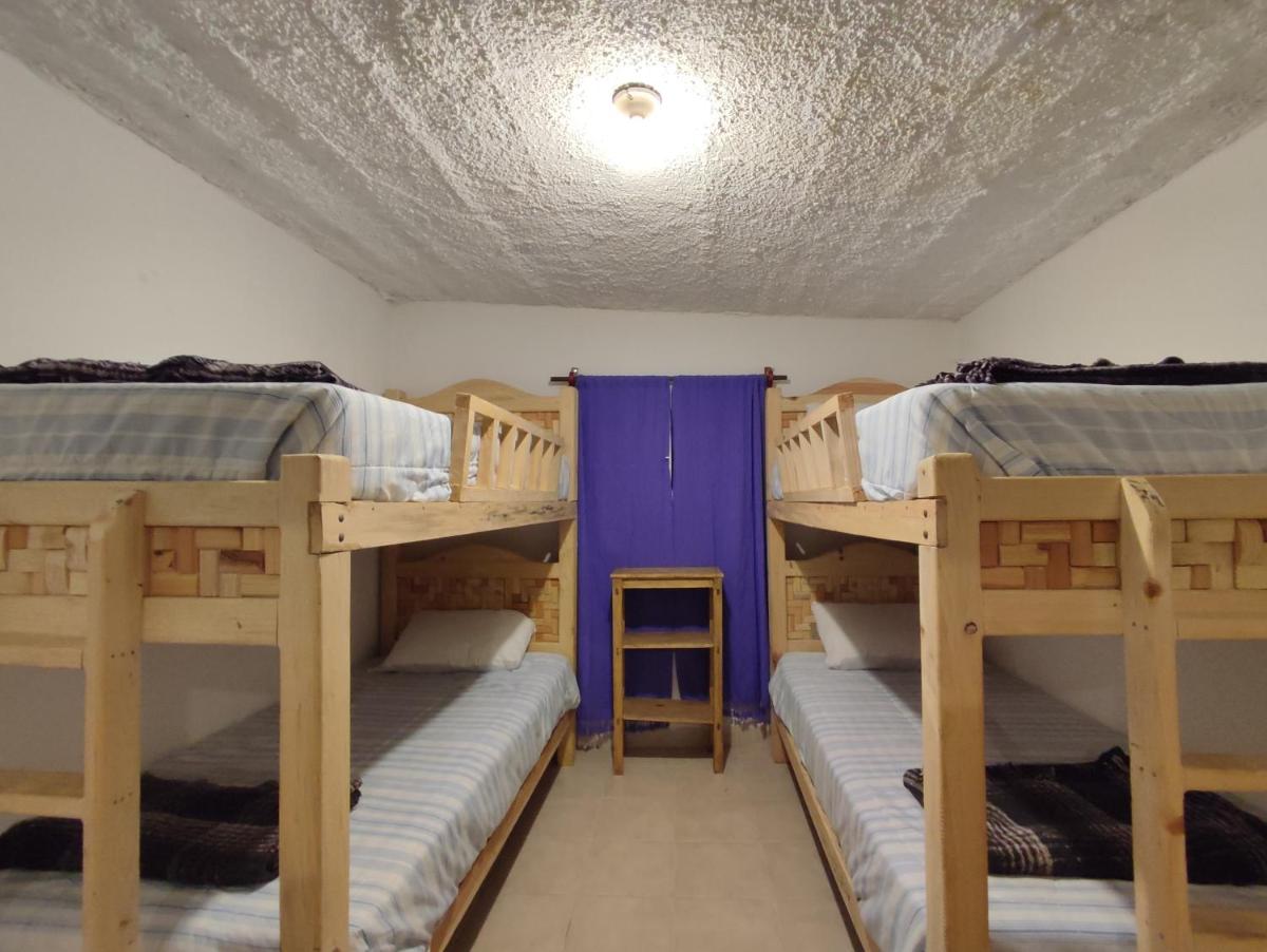 Hostal IKAL - Housity