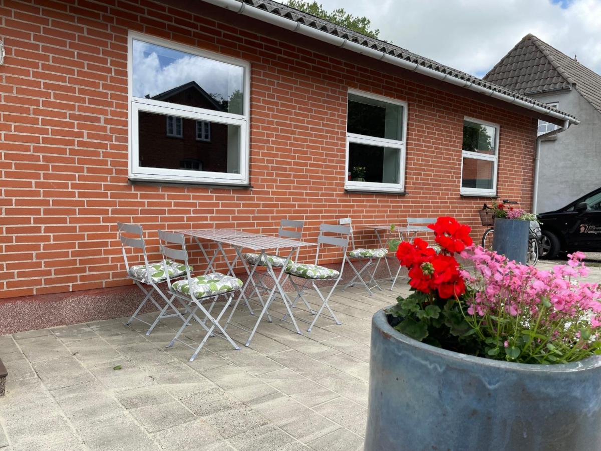 Stay in Brøns - Housity