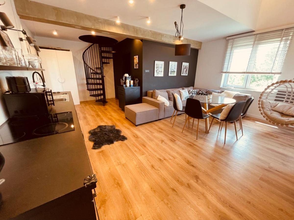 Apartamenty KTW PENTHOUSE z TARASEM - Hizvo