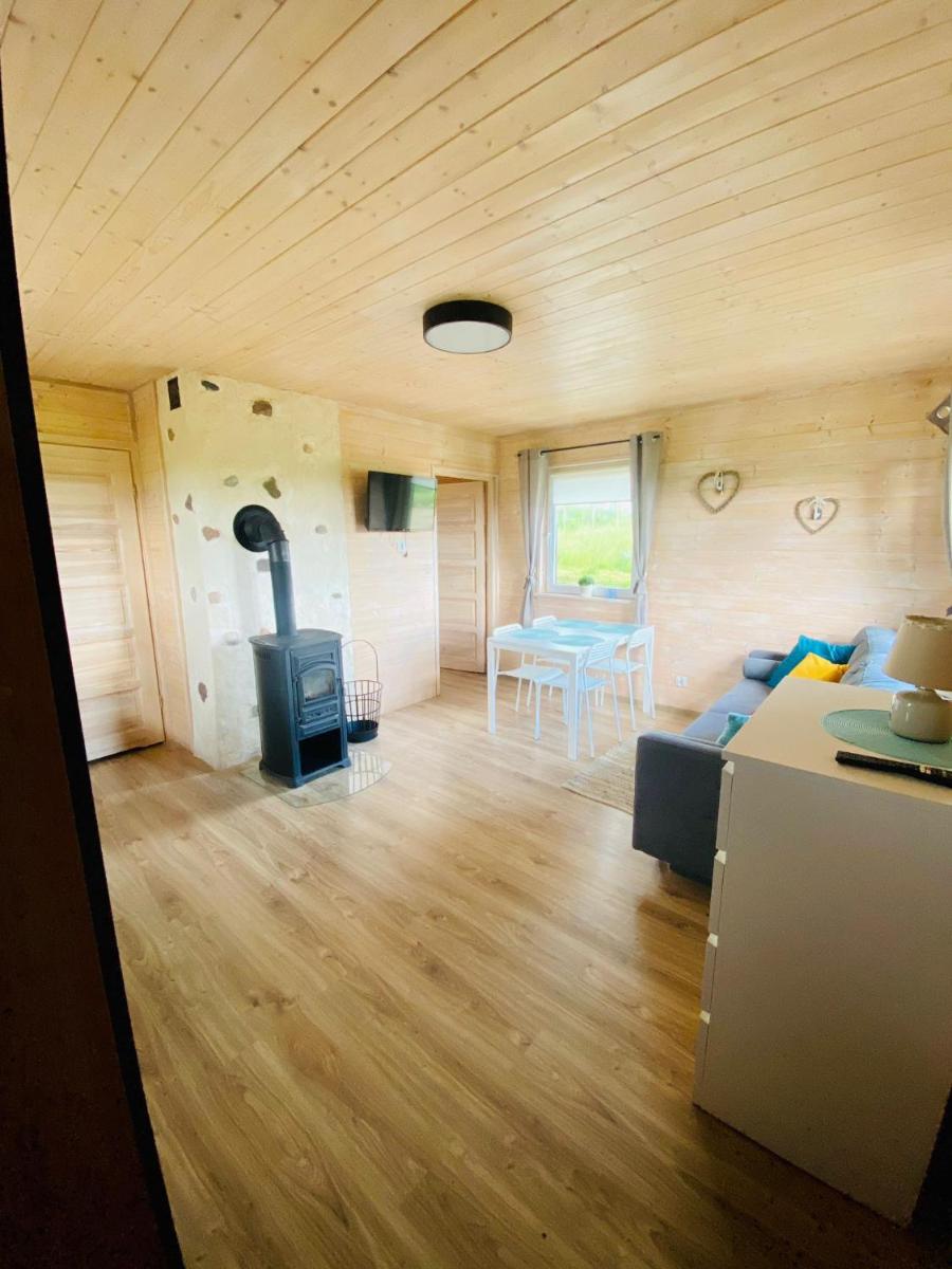 Domek w polu - Housity