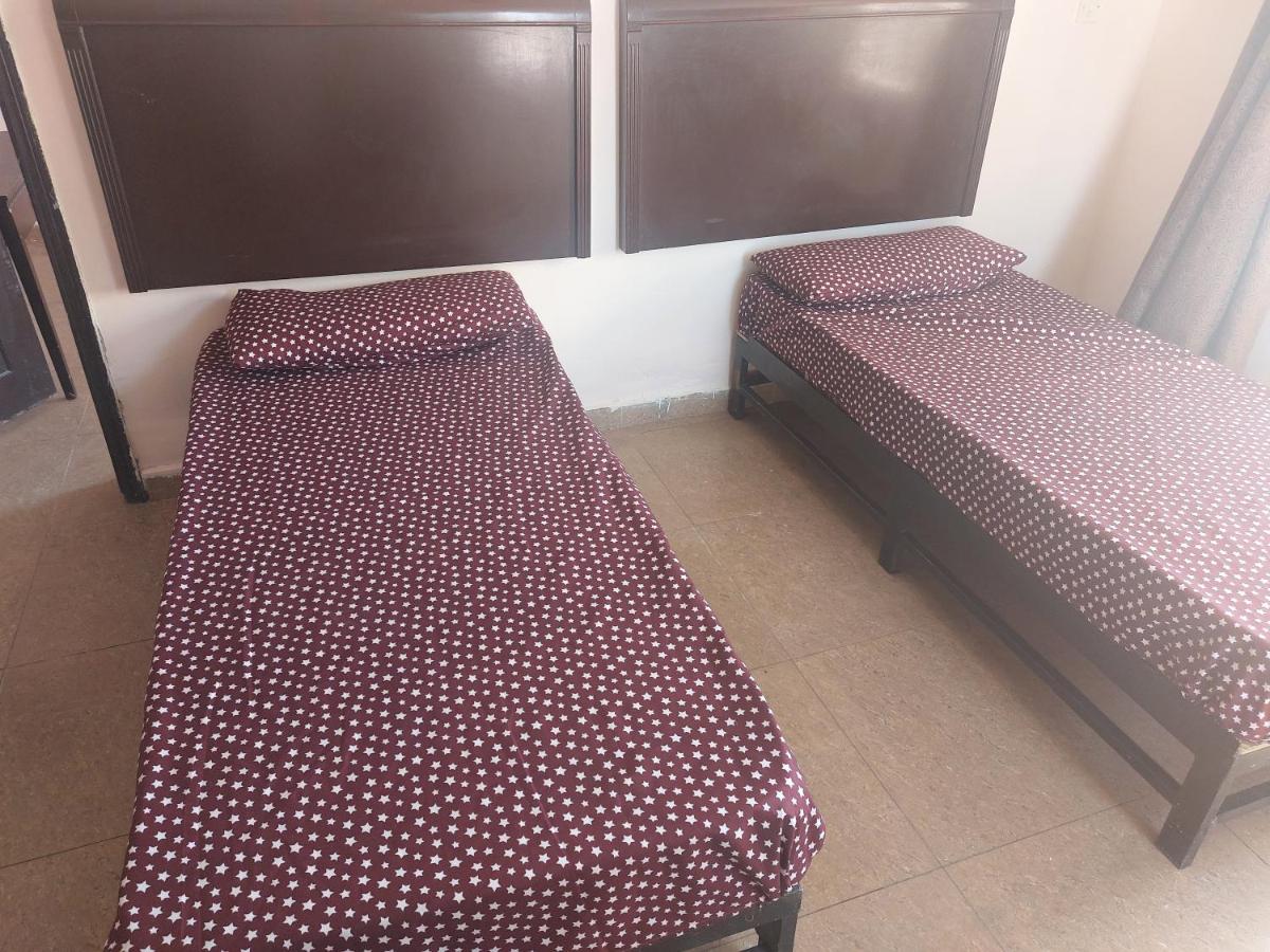 Abu Shammala Hotel - Housity