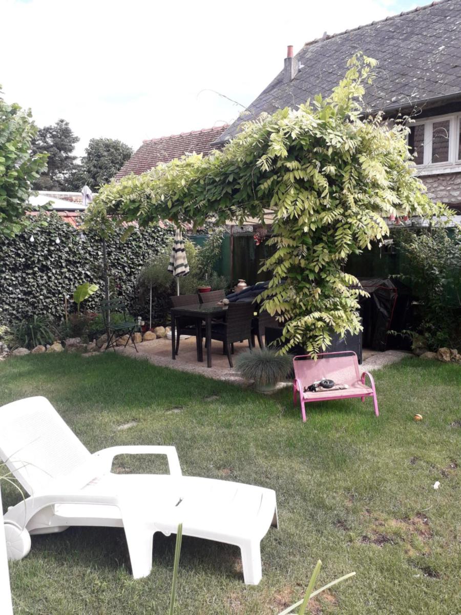 Aline et Dim - Housity