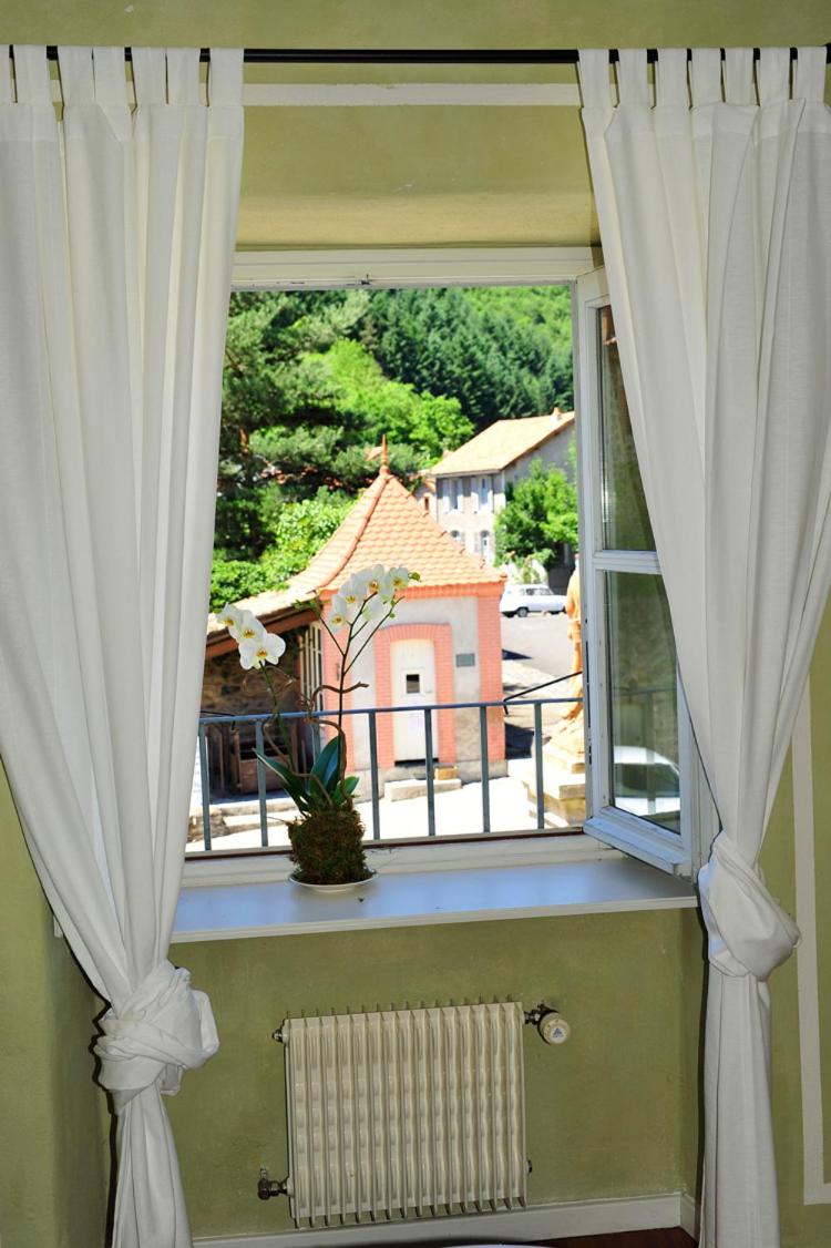 Photo de la galerie de l'établissement Hotel La Bougnate, à Blesle