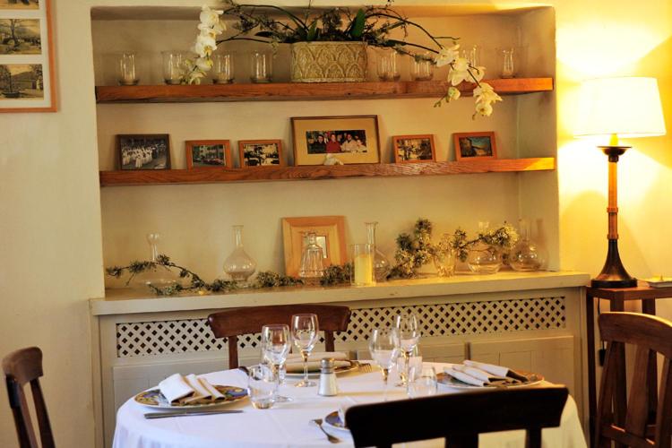 Restaurant ou autre lieu de restauration dans l'établissement Hotel La Bougnate