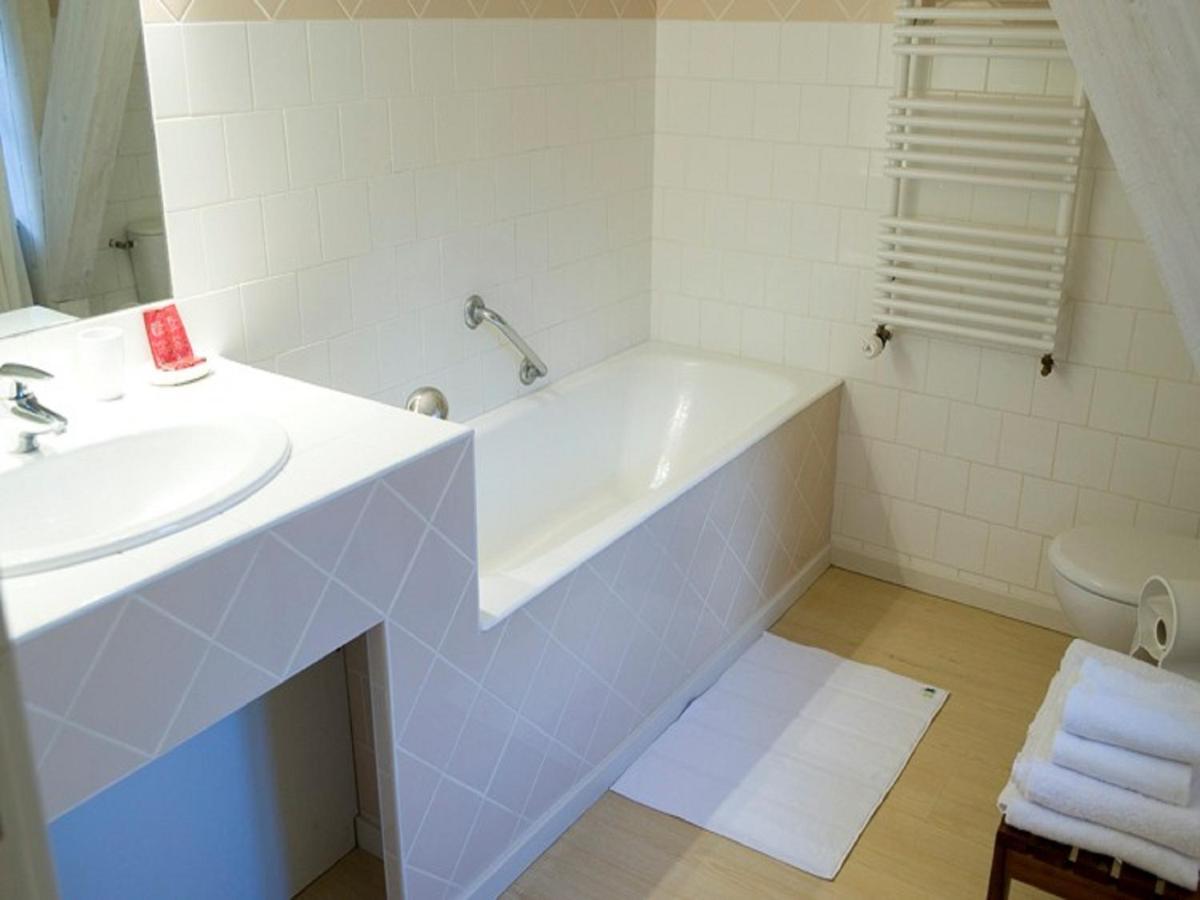 Salle de bains dans l'établissement Hotel La Bougnate