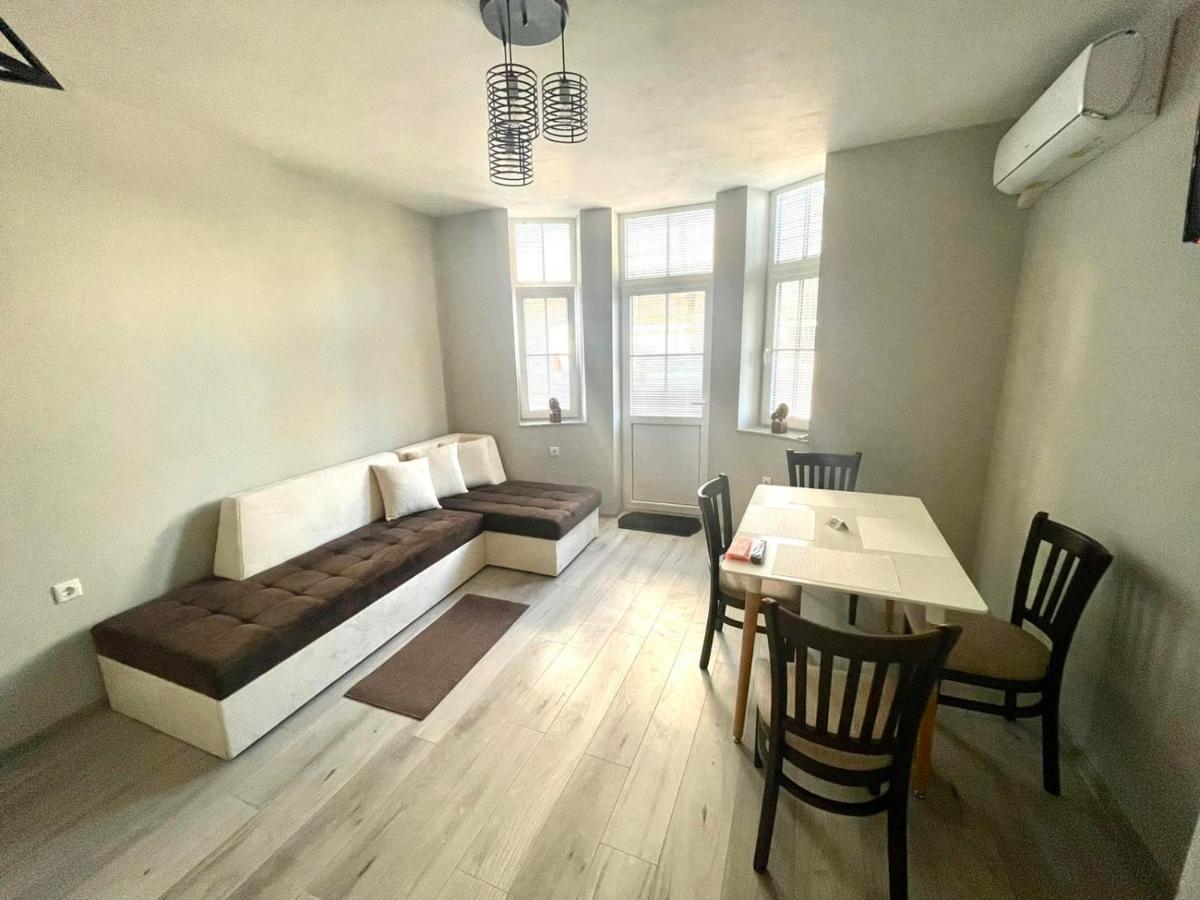 Dream - Housity