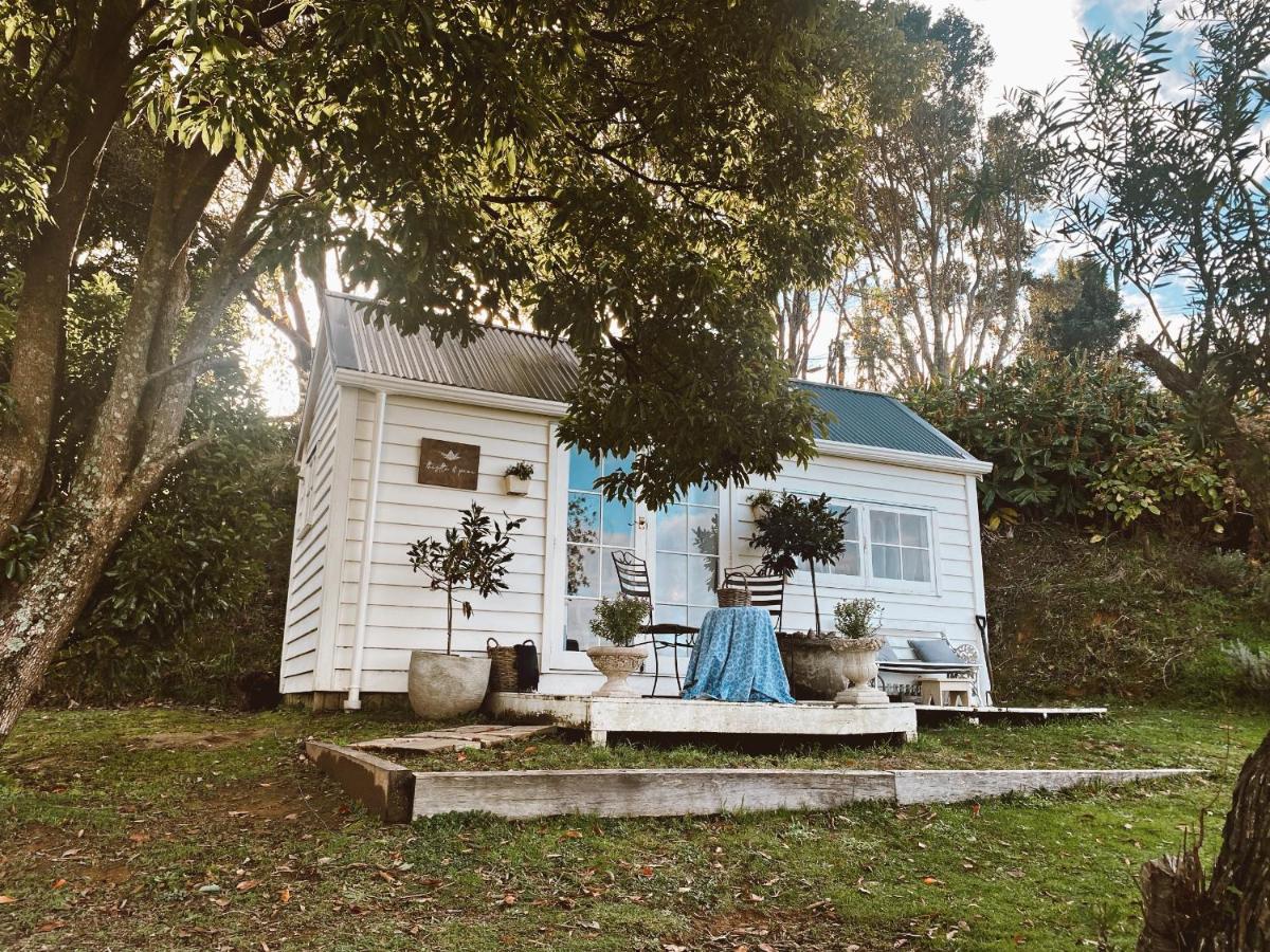 Suitetrails - Thistle and Pine Cottage Farmstay