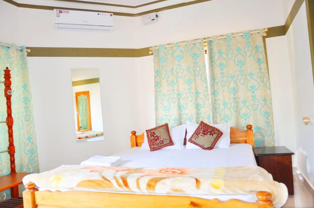 Four Seasons Homestay Coorg - Housity