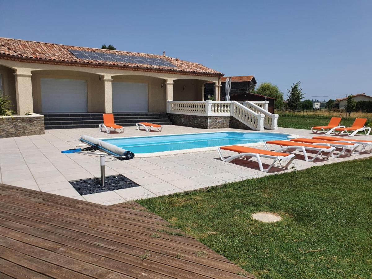 villa 15 personnes avec piscine et terrain de pétanque - Housity