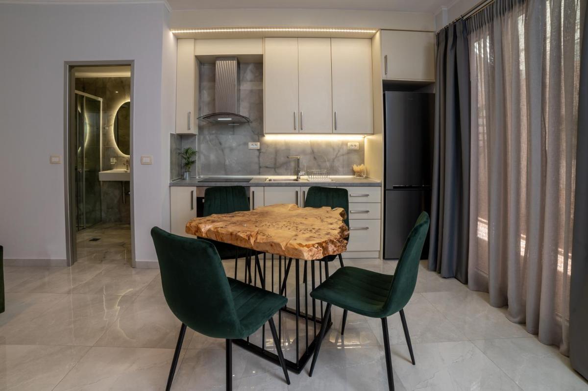 Suitetrails - Mansion House Parga