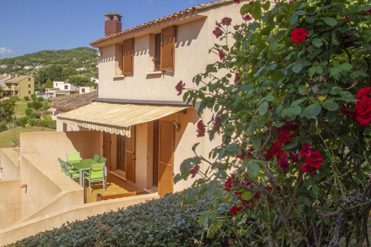 Maison vue mer à Porticcio - Housity
