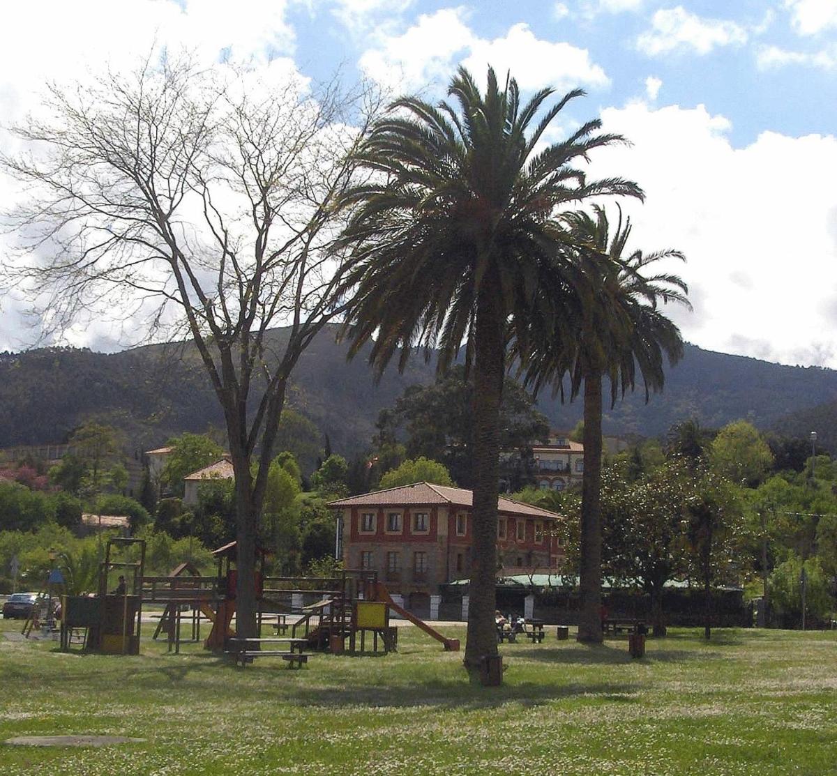 Hotel Rural Las Palmeras Muskiz - Housity