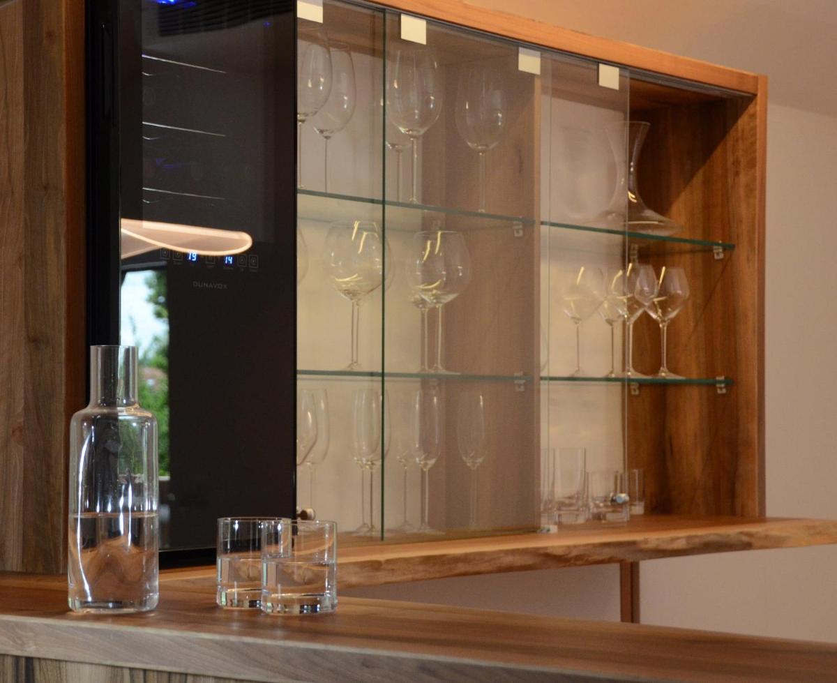 Apartma Tale - Housity