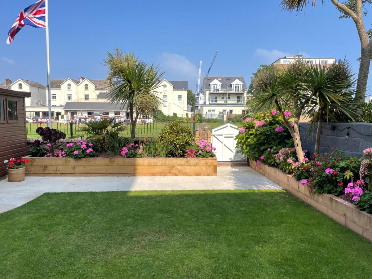 Bedford Holiday Apartments - Housity
