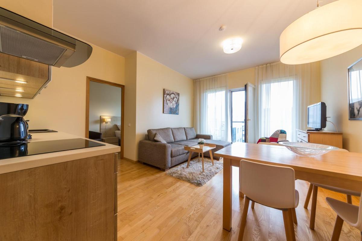 Solar Apartments - Foorum Center - Housity