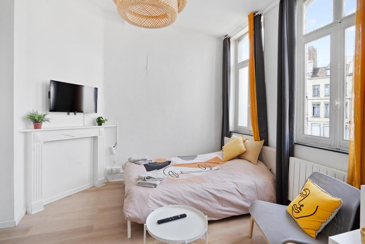 *Lasuite #2 YELLOW* - Housity