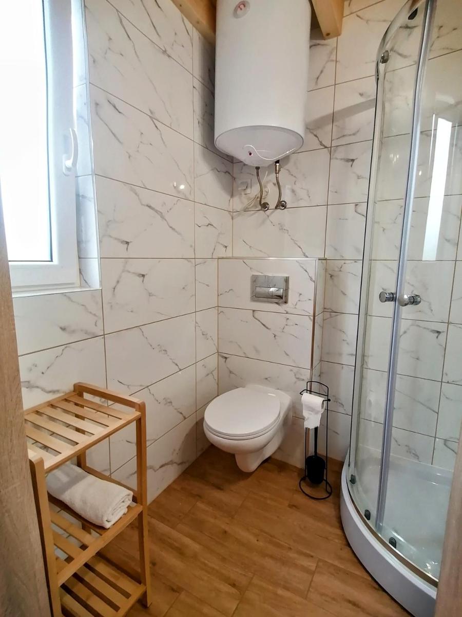 Brzozowa Polana - Housity
